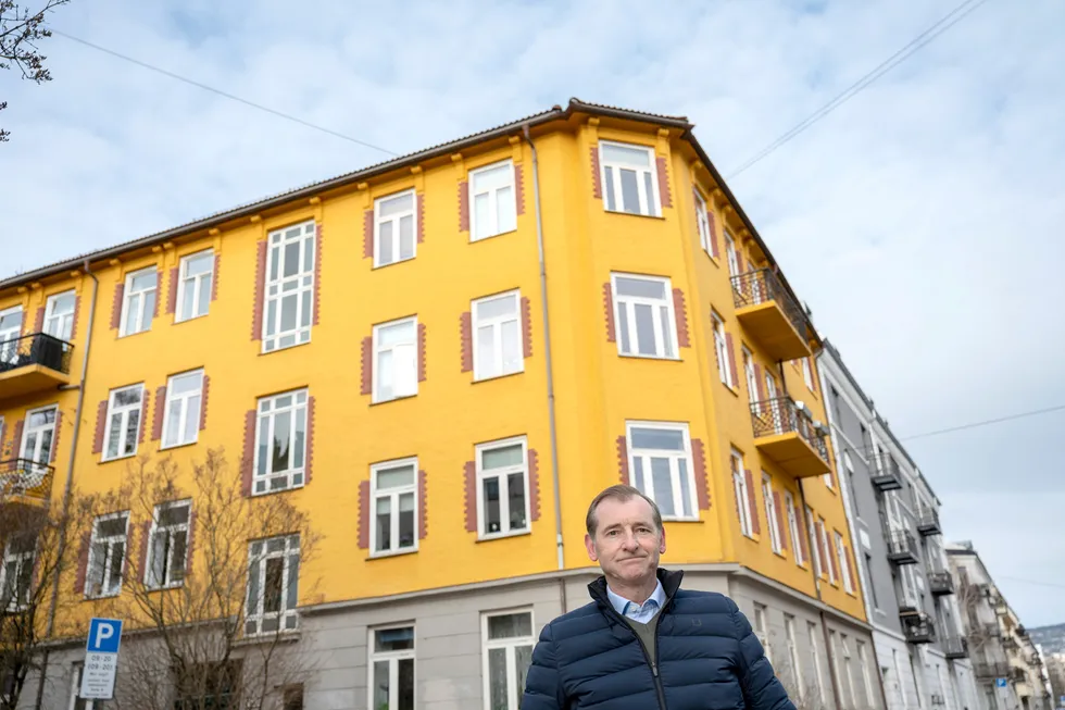 – I etableringsfasen er en kjæreste mye verdt, spesielt i områder hvor kvadratmeterprisene er høye, sier Carl O. Geving, administrerende direktør for Norges Eiendomsmeglerforbund.