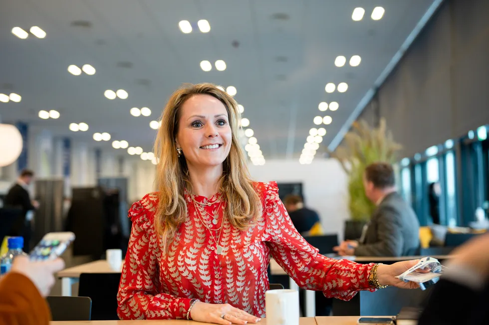 Digitaliseringsminister Linda Hofstad Helleland (H) refses av jurister og it-eksperter etter at hun inviterte til et møte på Clubhouse. Her fra Høyres landsmøte.