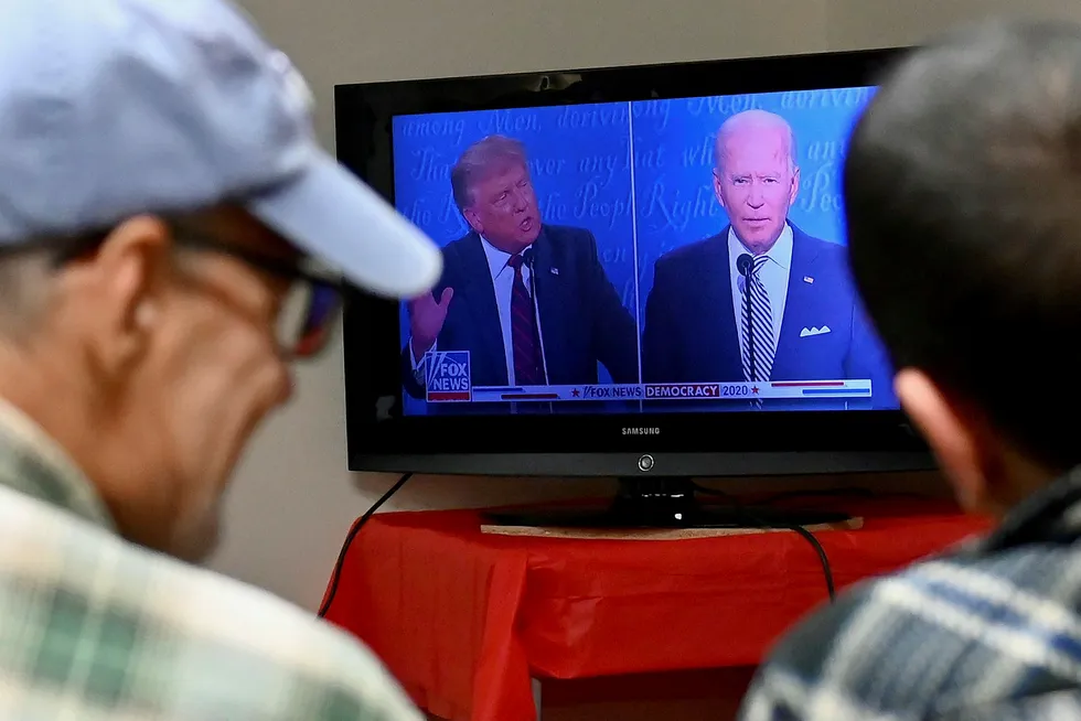 Trump-supportere ser på nattens presidentdebatt med Donald Trump og Joe Biden.