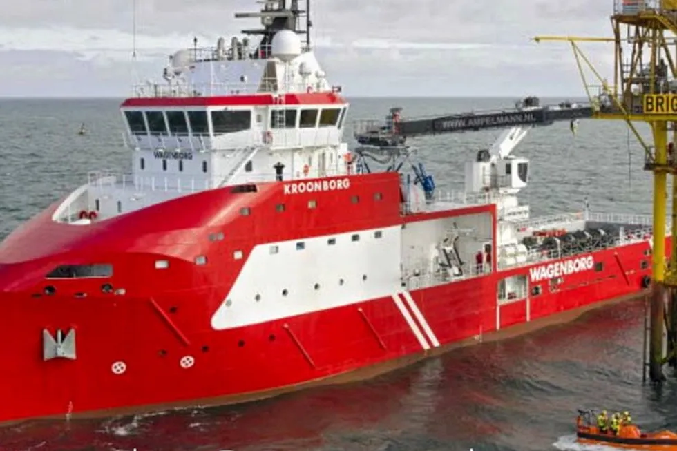 Support: the contract includes providing staff for the Krronborg walk-to-walk vessel