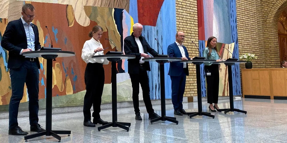 Fem politiske partier går sammen om en løsning for havvindkonkurransen på Sørlige Nordsjø II.