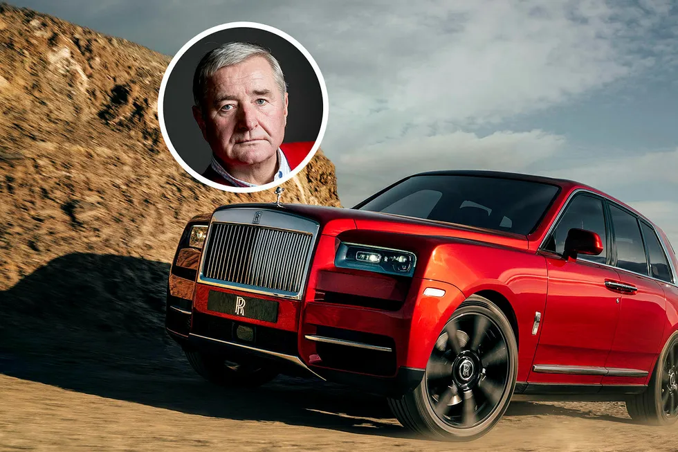 Christen Sveaas er den første nordmannen som har registrert en Rolls-Royce Cullinan. Bilen er faktisk rød – som denne.