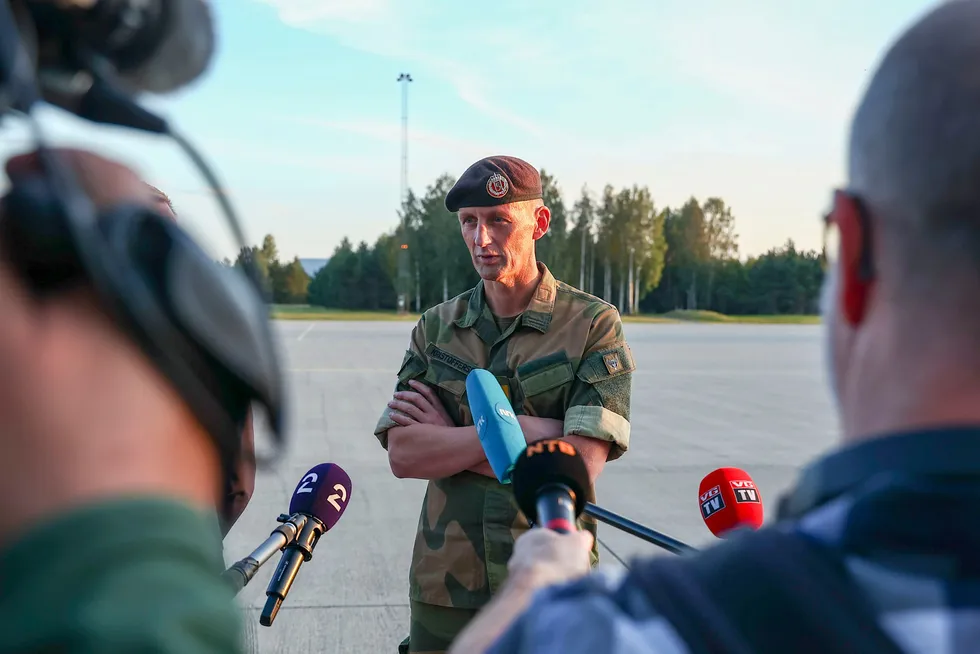 Forsvarssjef Eirik Kristoffersen sier til NTB at han anser situasjonen på grensen til Ukraina nå som veldig alvorlig.