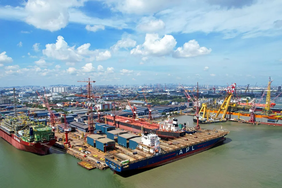Aerial view: Keppel Shipyard, part of Keppel Offshore and Marine, in Singapore