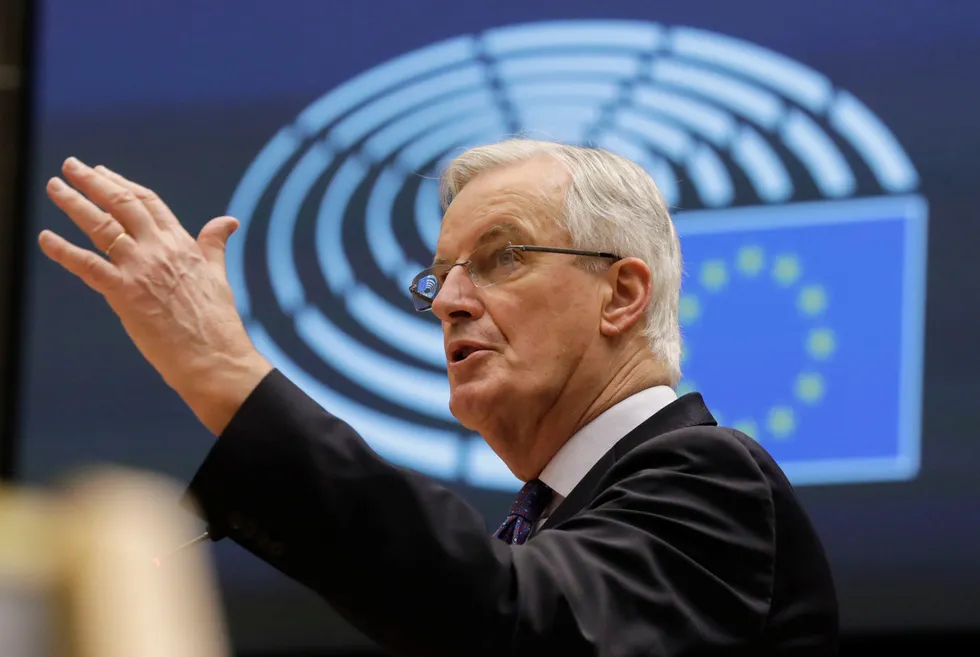 EUs sjefforhandler Michel Barnier vil veilede ambassadørene når avtalen blir diskutert.