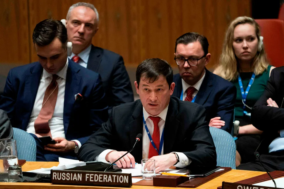 Russlands viseambassadør til FN, Gennady Kuzmin, under krisemøtet i sikkerhetsrådet mandag.