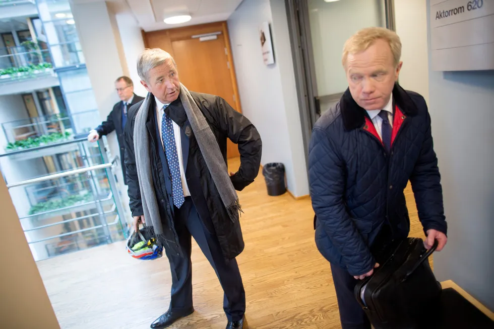 Christen Sveaas (til venstre) og hans fremste rådgiver Bengt A. Rem, som styrer investeringsselskapet Kistefos, har gått høyt ut mot Kjell Inge Røkkes Aker og dets rolle i restruktureringen av Solstad Offshore. Bildet er fra 2016.