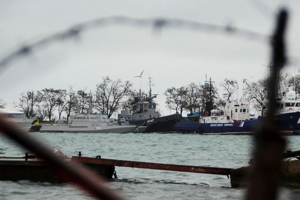 I november 2018 ble tre ukrainske skip stoppet av russiske styrker ved Krim-halvøya. Krim er tapt til Russland, og det neste realpolitiske spørsmålet blir hvordan opprøret i Øst-Ukraina kan løses.