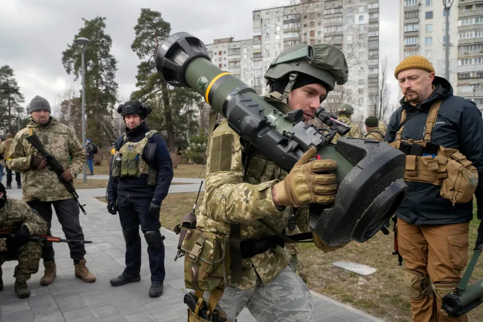 En rekke vestlige land har sendt våpen til Ukraina, blant dem Norge.