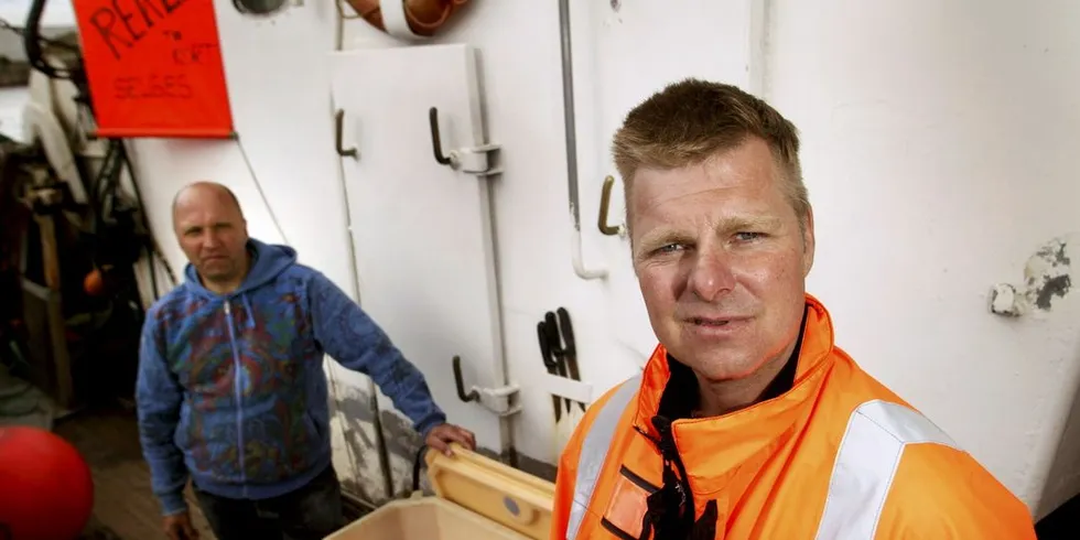 Fisker Tor Inge Larsen fra Brønnøysund mener nytt lusemiddel-regelverk er tøv. Arkivfoto: Rune Ellingsen/DN