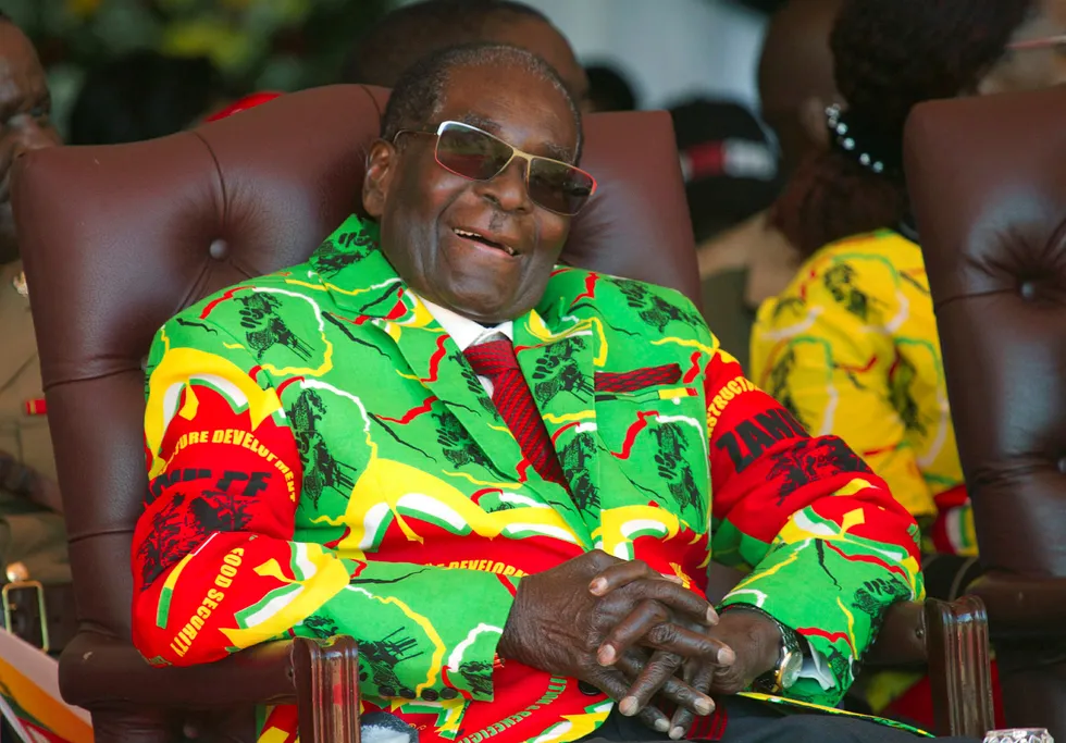 Zimbabwe er et skoleeksempel på hvordan en brutal frigjøring fra et brutalt regime gir nye brutale statsledere, skriver artikkelforfatteren. Robert Mugabe styrte gjennom 37 år.