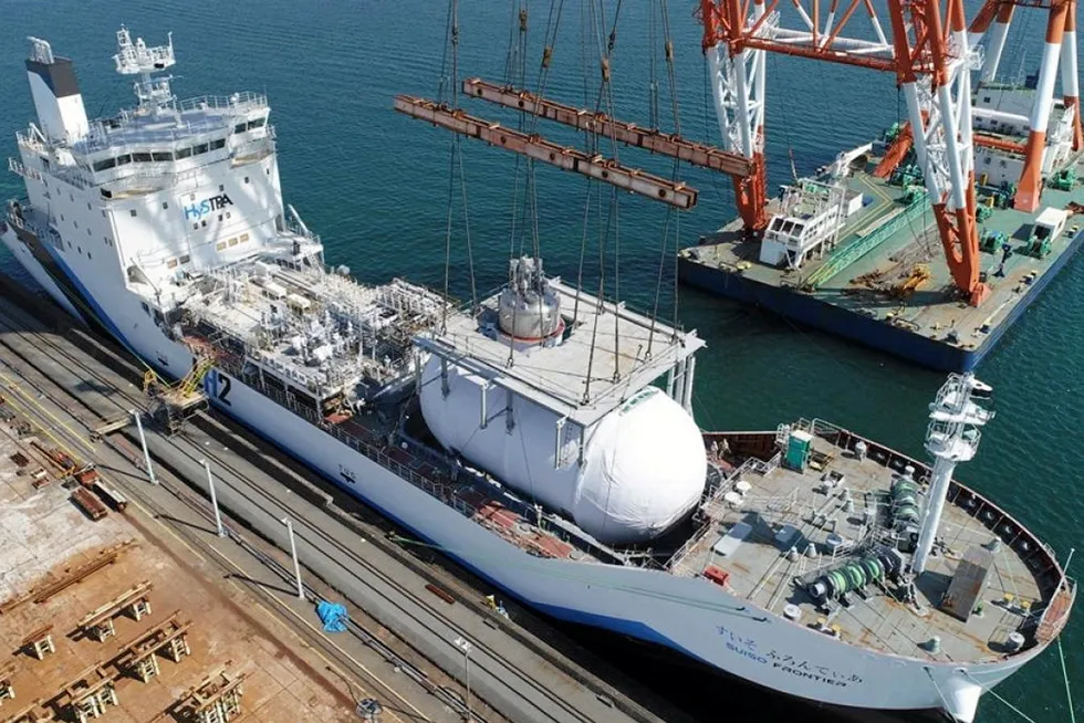 The only existing sea-going liquefied hydrogen carrier, the Suiso Frontier, with its small LH2 tank pictured.