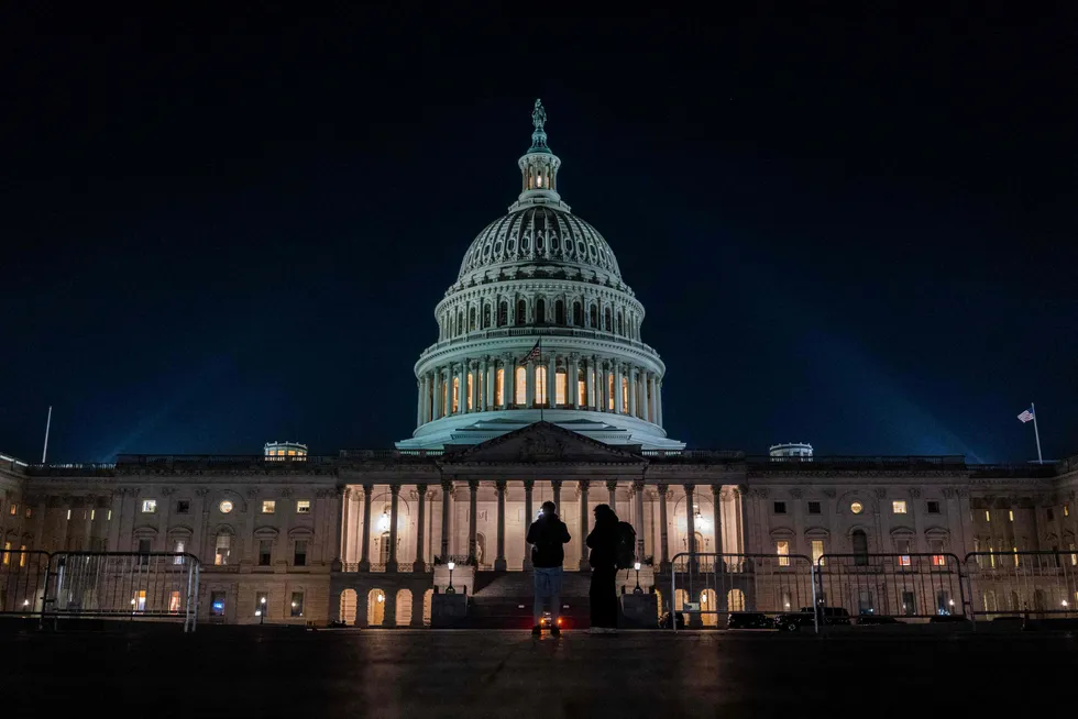 Amerikanske politikere kom til enighet natt til lørdag norsk tid.