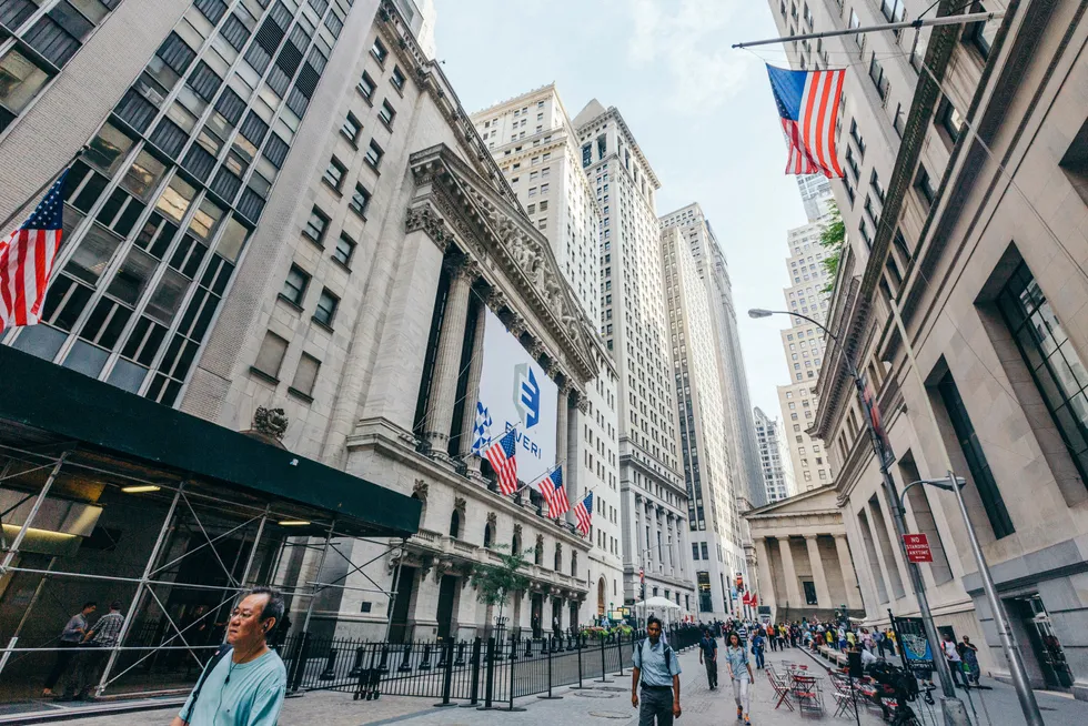 De amerikanske børsene åpner blandet onsdag ettermiddag norsk tid. Bildet viser utsiden av New York Stock Exchange