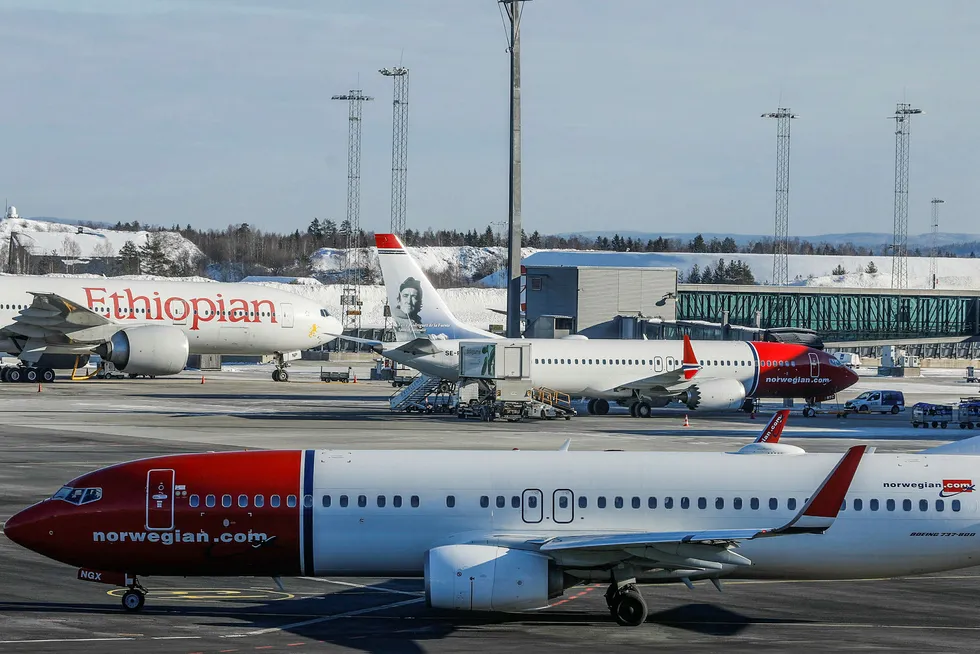 Søndagens flystyrt i Etiopia har ført til at alle Norwegians Boeing 737 Max 8-fly er satt på bakken på ubestemt tid.