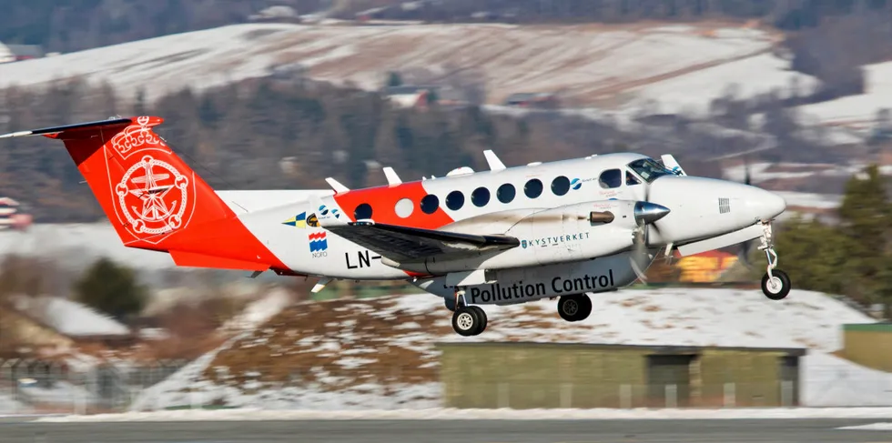 LN-KYV, flyet som Kystvakten bruker i sin overvåkning av fisket langs kysten. Benyttes også av Kystverket til blant annet overvåkning av forurensning til havs.