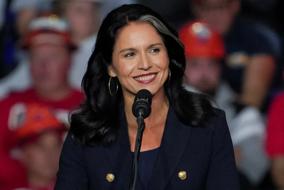 Tulsi Gabbard er pekt ut som nasjonal etterretningsdirektør. Det gir hoderysten.