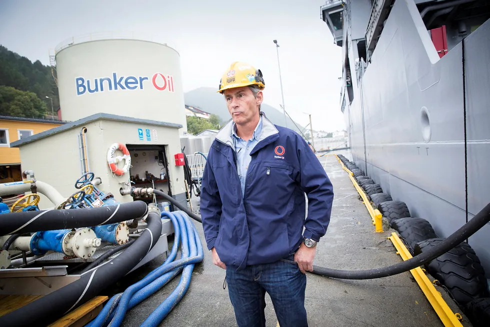 Jan Magnus Kleven er eier og toppsjef i Bunker Oil. Hver dag konkurrerer han mot de store bensinkjedene Circle K, Esso og Shell/St1.