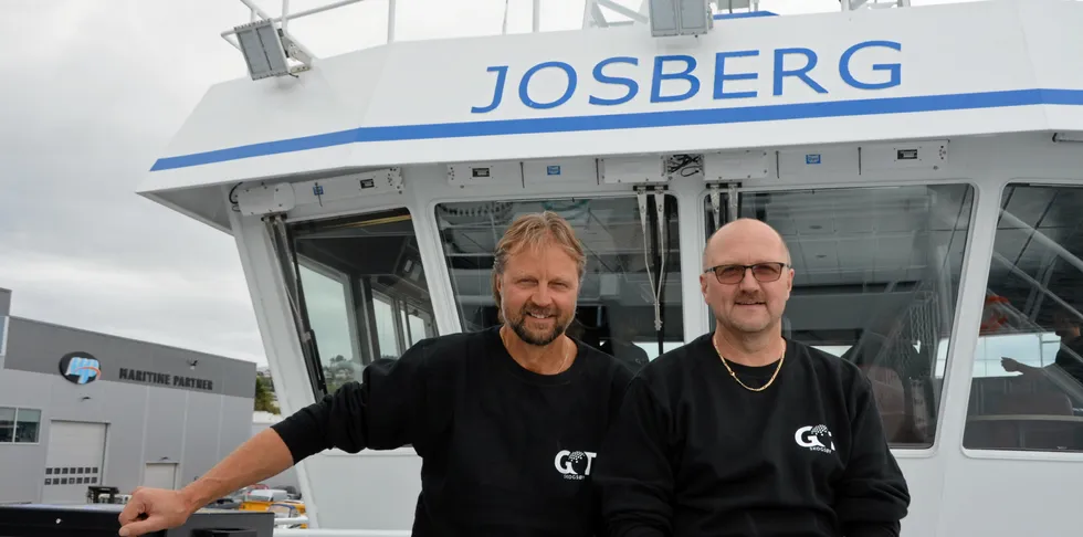Berger og Jostein Fredriksen på garn- og autolinebåten «Josberg» hjemme i Napp.