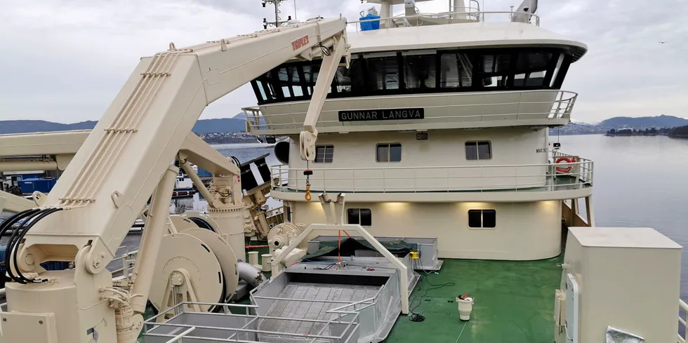 «Gunnar Langva» satte en kraftfull pris- og fangstrekord på loddefangst ved Island i dag for levering i Tromsø.