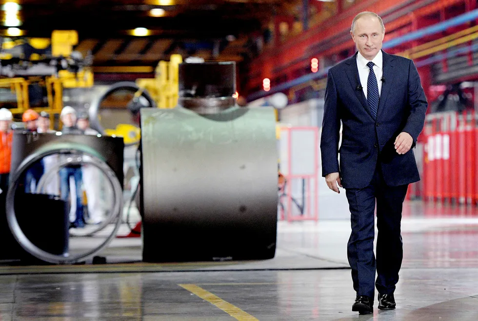Russiske oljesjefer fikk klar beskjed av president Vladimir Putin om å slå på bremsene for å berge Opec-avtalen. Foto: Alexey Druzhinin/Afp/NTB Scanpix