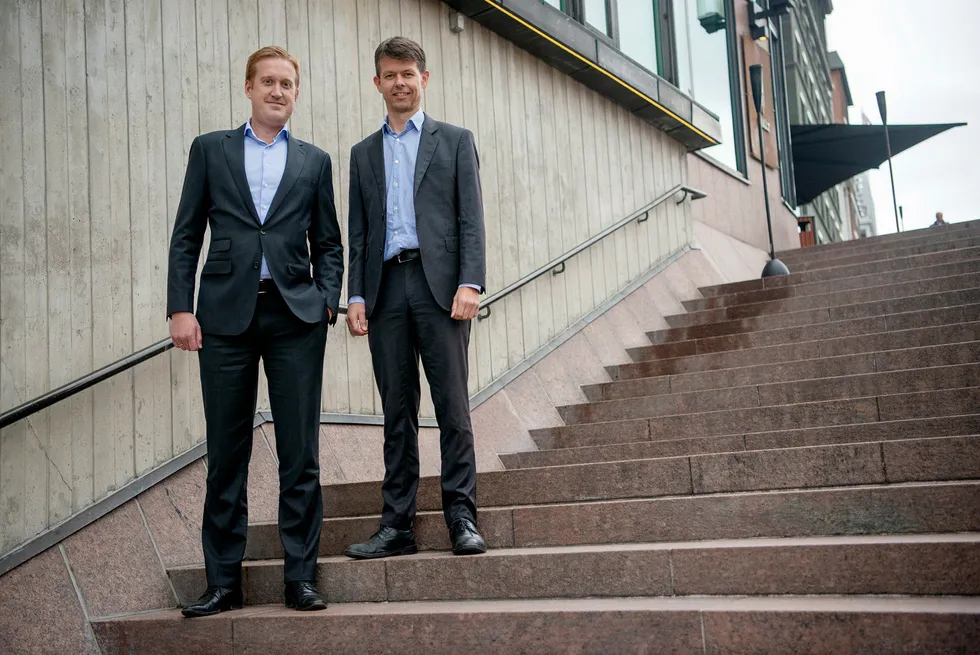 – Skjeggkre har vært med å drive en del av veksten i Norge, sier Norvestor-partner Fredrik Korterud (til høyre). Her med kollega Karl Svozilik.