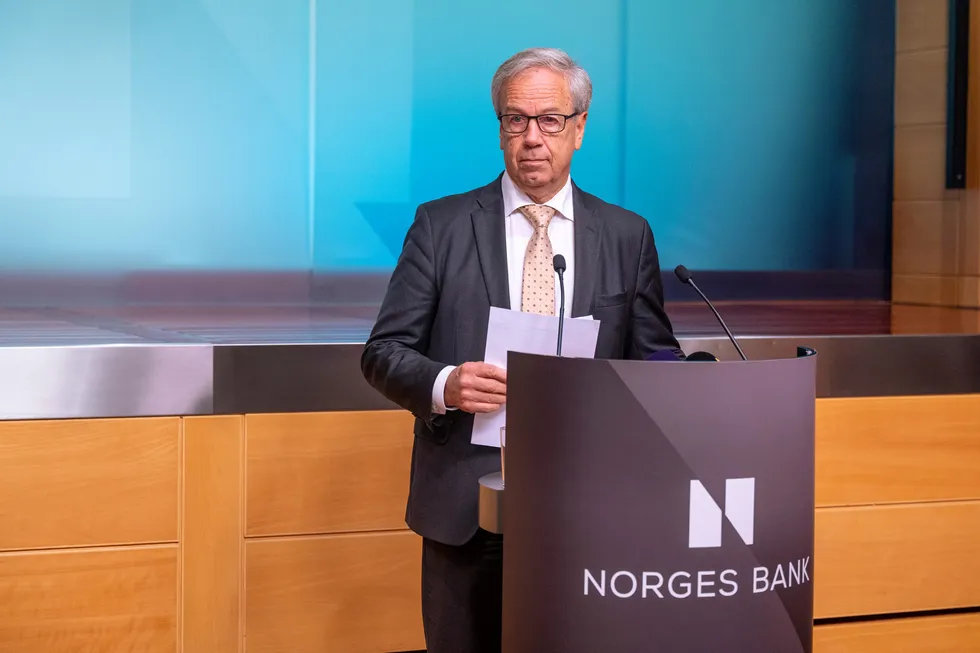 Artikkelforfatter Øystein Olsen går av som sentralbanksjef i år.