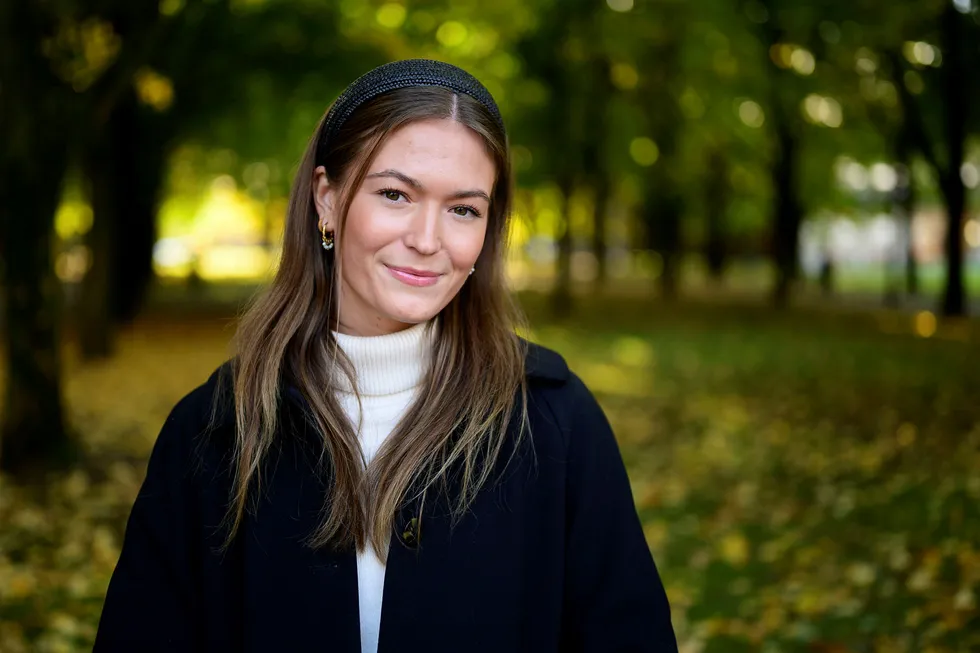 En fersk studie av studenter ved Universitetet i Stockholm viser at kvinnelige samfunnsøkonomistudenter blir karakterdiskriminert. Dette kjenner ikke samfunnsøkonomistudent Thea Julie Bolstad seg igjen i.