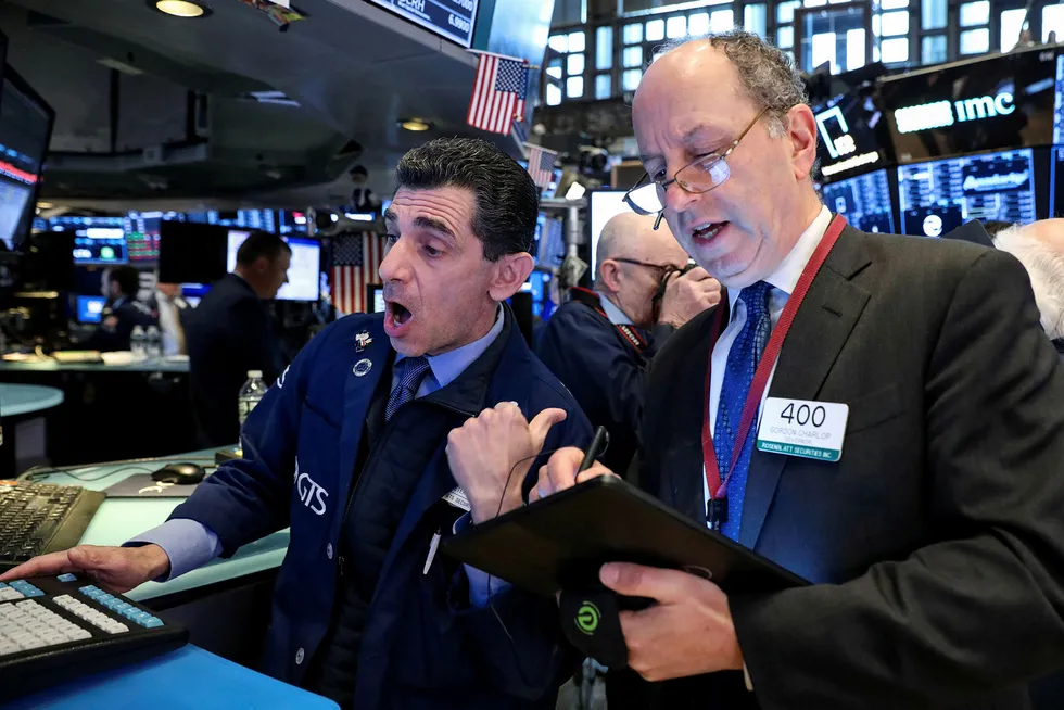 Aksjene her på New York Stock Exchange (NYSE) faller bratt torsdag.