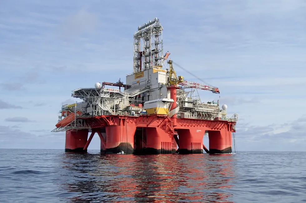 Busy rig: the semi-submersible rig Transocean Norge