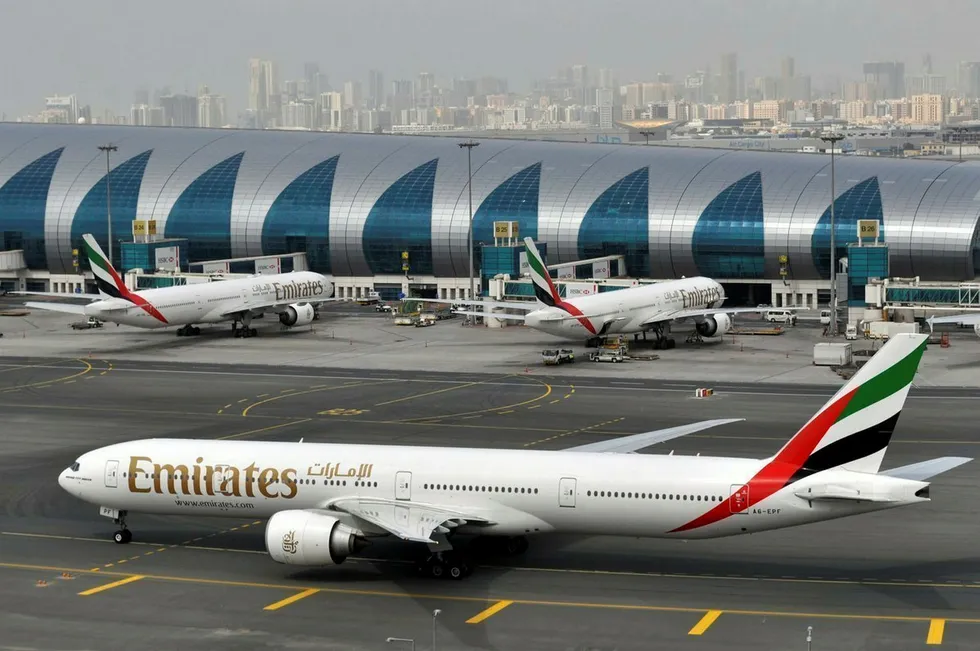 Fly fra flyselskapet Emirates ved Dubai International Airport tidligere i år. Foto: Adam Scheck / AP / NTB Scanpix