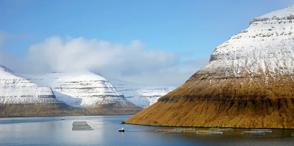 Kunoyarnes en av lokaliteten til Bakkafrost.