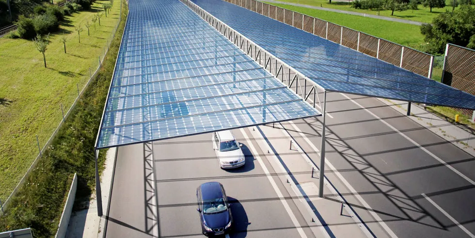 Visualisation of solar canopies on Germany's Autobahn