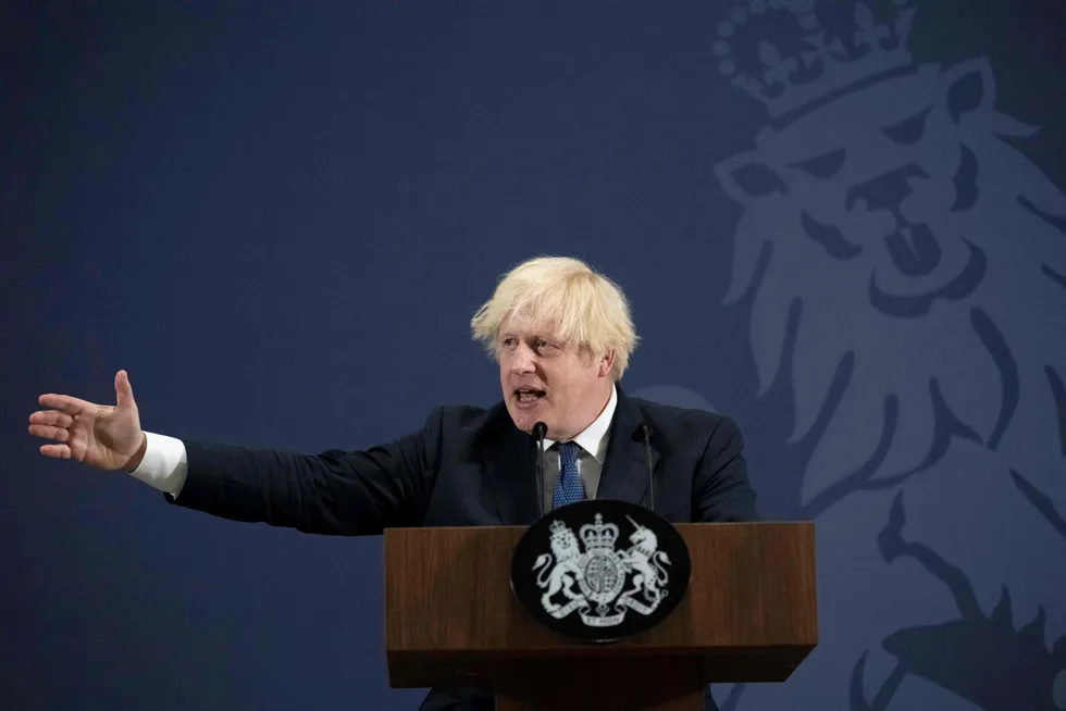 Statsminister Boris Johnson lover regionalt løft før det nordlige England under en tale i Coventry i juli.