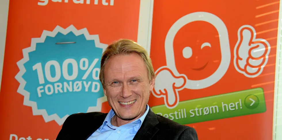 Administrerende direktør Rolf Barmen i Fjordkraft har god grunn til å være 100 % fornøyd både på selskapets og egne vegne. Han sitter på store urealiserte verdier gjennom aksje- og opsjonstildelinger etter børsnoteringen i 2018.