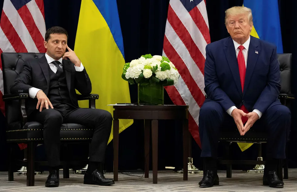 Ukrainas president Volodymyr Zelenskij avviste amerikansk press, men han var åpenbart ukomfortabel på onsdagens pressekonferanse med Donald Trump i New York.