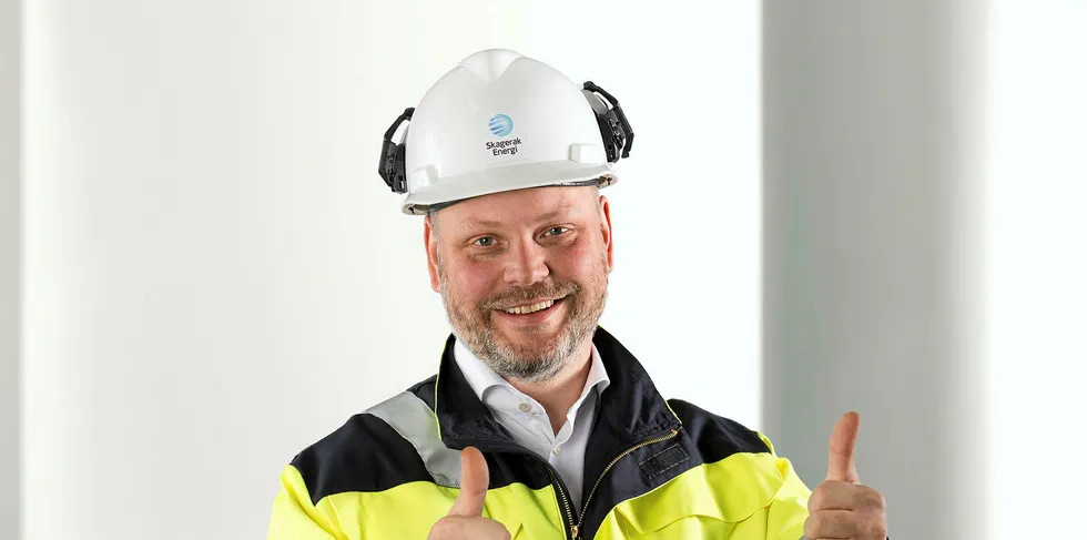 Konserndirektør Kristian Norheim og Skagerak Energi har god grunn til å være fornøyd med resultatet i 2019. Styret i Skagerak Energi foreslår å 278 millioner kroner i utbytte til eierne.