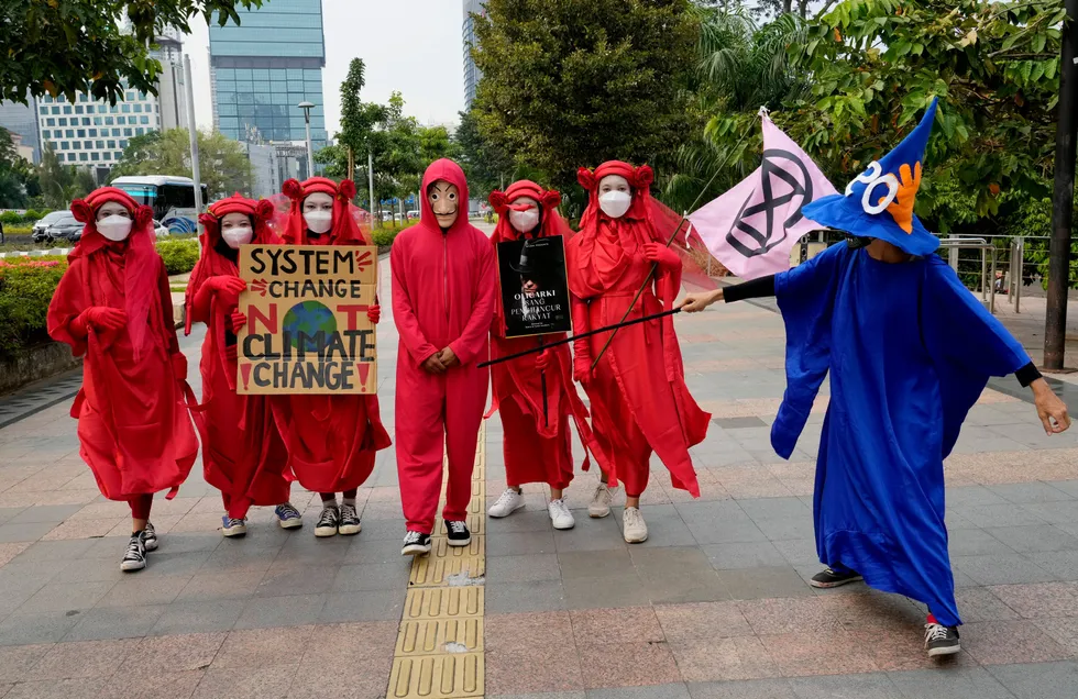 Protest: environmental activists call for the Indonesian government to act against climate change