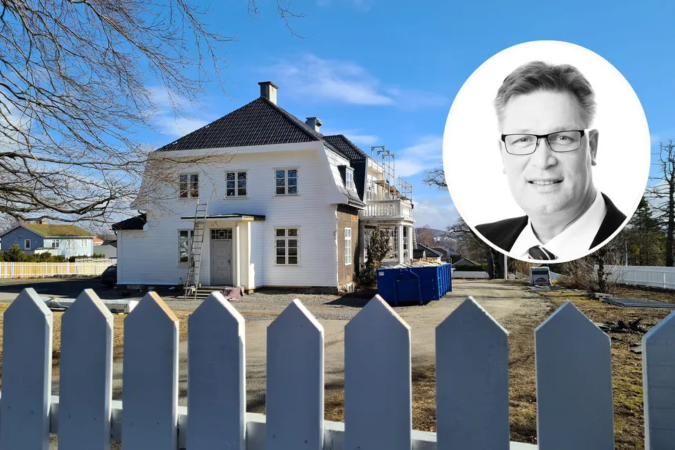 Mangeårig advokat Halstein Sigbjørn Sjølie drev tidligere advokatpraksis fra dette huset på Jeløya i Moss kommune.
