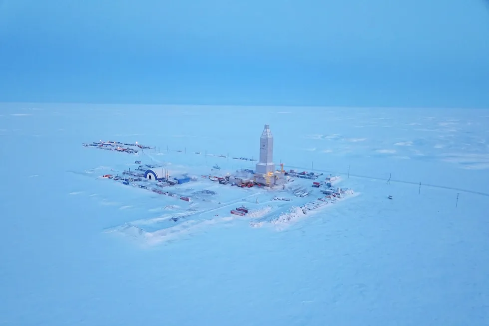 Operations: a winterised drilling rig spudding an exploration well on the Salmanovskoye gas field under the Arctic LNG 2 project