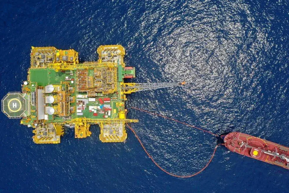 Subsea orders: Lingshui 17-2 produces from the Deepwater-1 platform