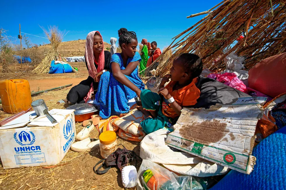 Ethiopiske flyktninger i Um Raquba-leiren i Sudan.