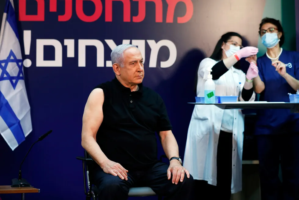 Israels statsminister Benjamin Netanyahu fikk koronavaksinen 19. desember.