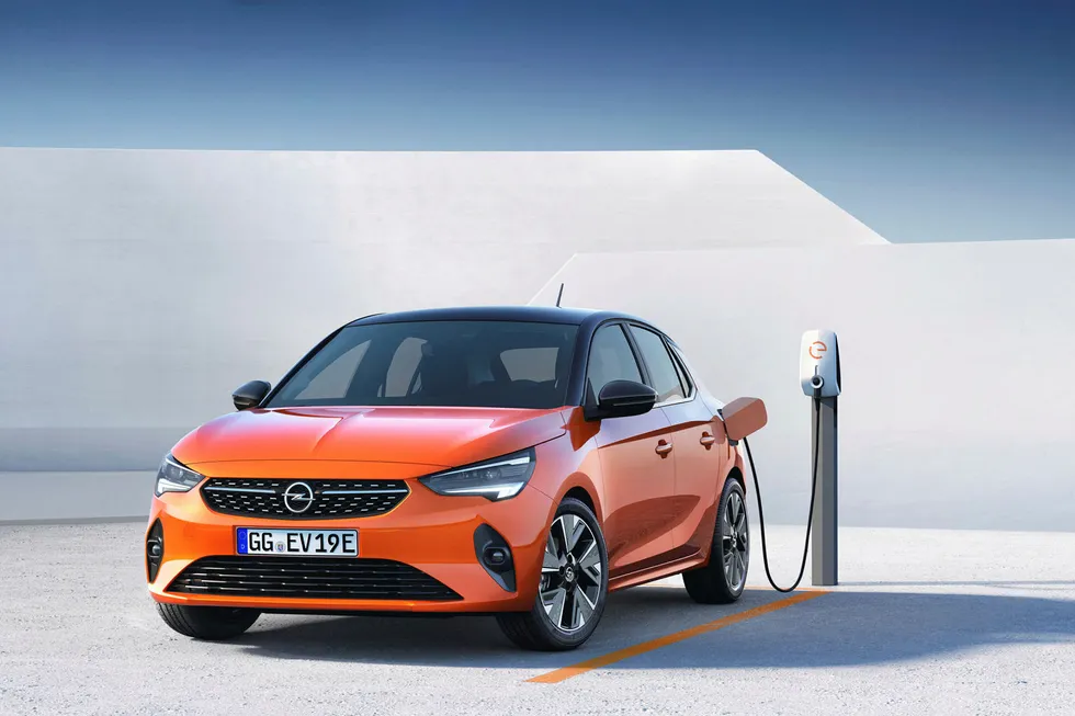 Opel Corsa kommer som elbil med 33 mils rekkevidde.