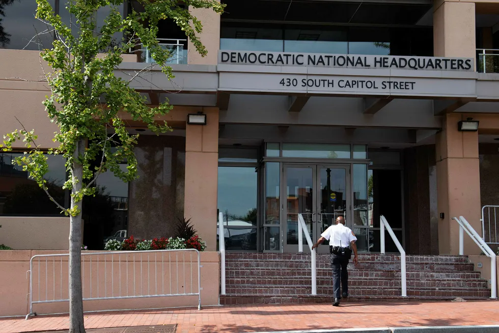Denne gangen viste det seg å være falsk alarm fra Demokratenes hovedkvarter i Washington DC.
