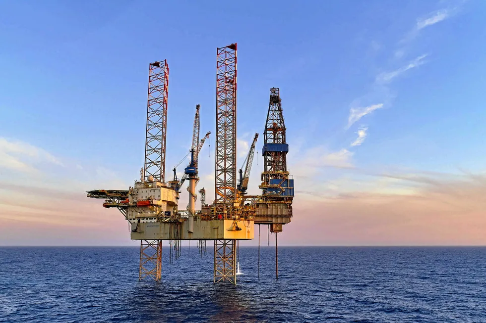 New opportunity: the Noble Corporation jack-up drilling rig Noble Tom Prosser