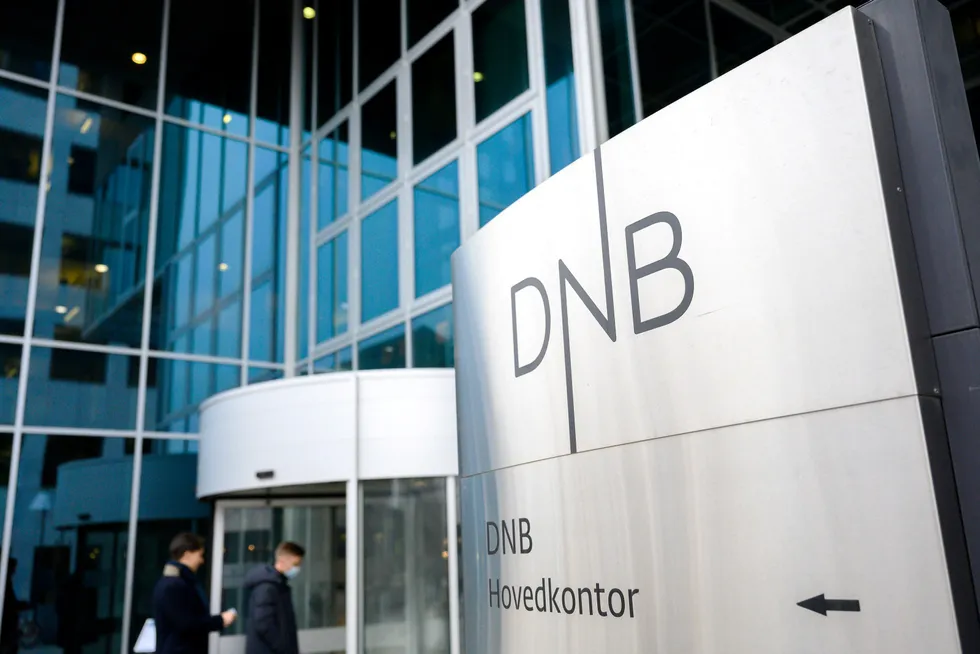 Mye tyder på videre oppgang for DNB-aksjen.