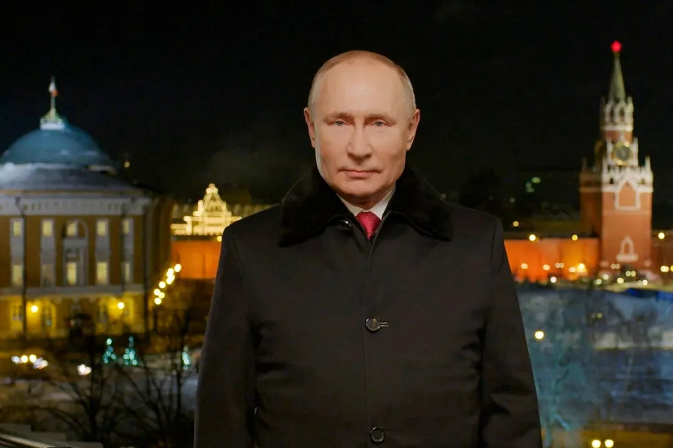 President Vladimir Putin sa Russland forsvarte sine interesser i 2021 i nyttårstalen til det russiske folk.
