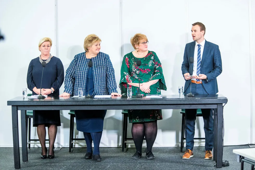 Frp, Høyre, Venstre og KrF har blitt enige om å danne en borgerlig flertallsregjering. Fra venstre: Siv Jensen, Erna Solberg, Trine Skei Grande og Kjell Ingolf Ropstad.