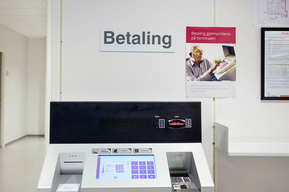 Melin Medical leverer betalingsautomater til legekontor. Melin Collectors leverer inkassovarsel til de som ikke betaler i tide.